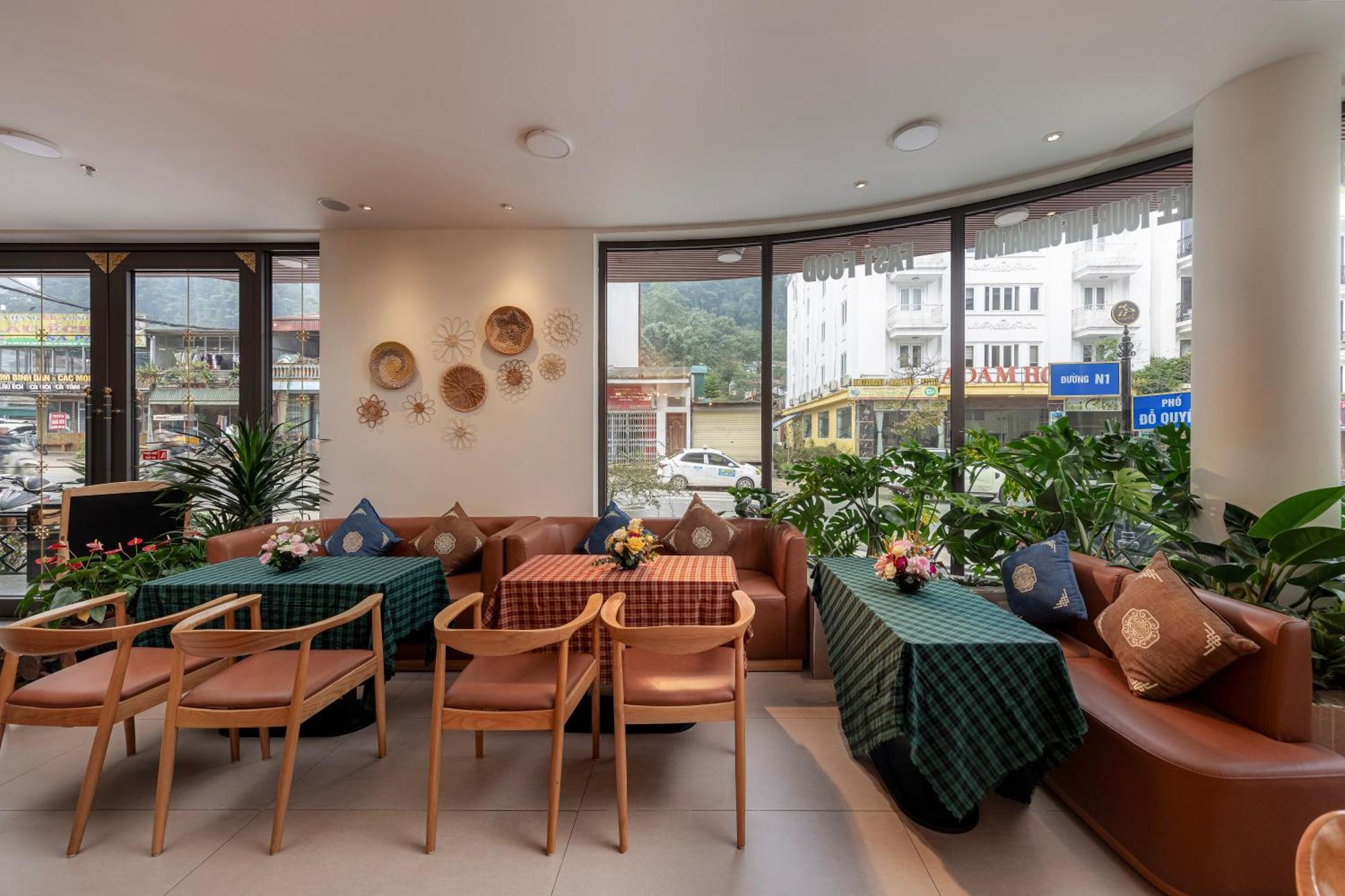 Tropical Paradise Sapa Hotel & Coffee 外观 照片